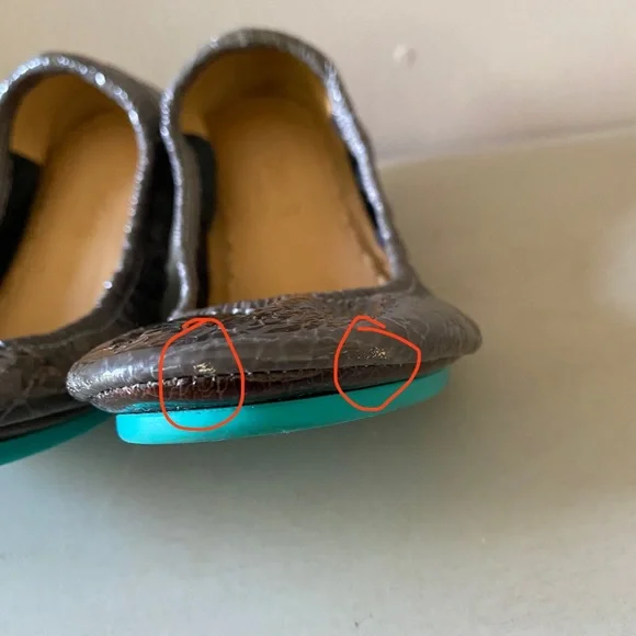 Tieks by Gavrieli Slate Grey Croc - Picture 4 of 6